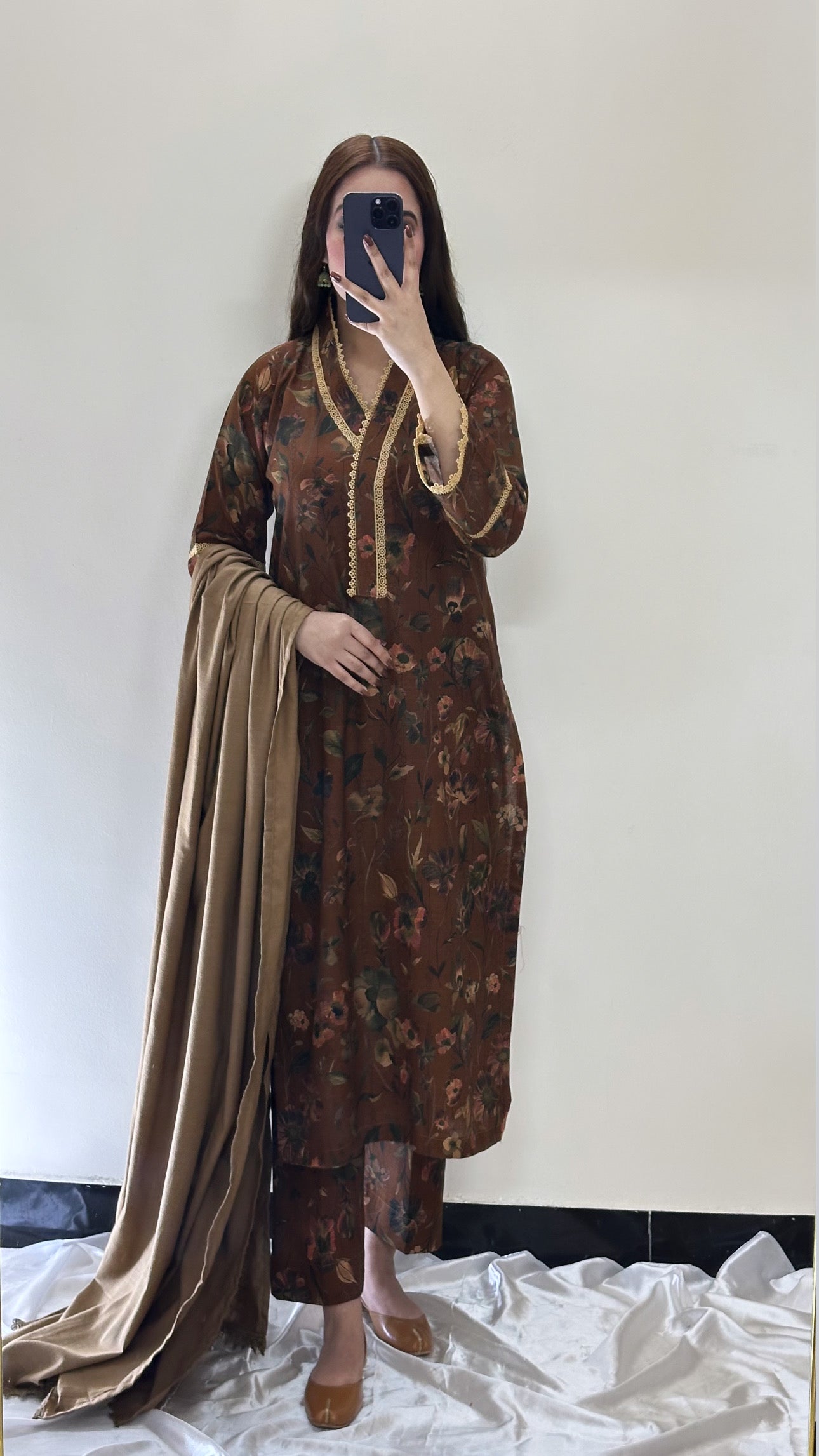 3 Piece - Khaddar Printed Brown Dress -053