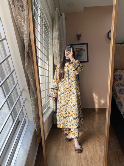 3 Piece - Lawn Printed Stitched Dress - 077