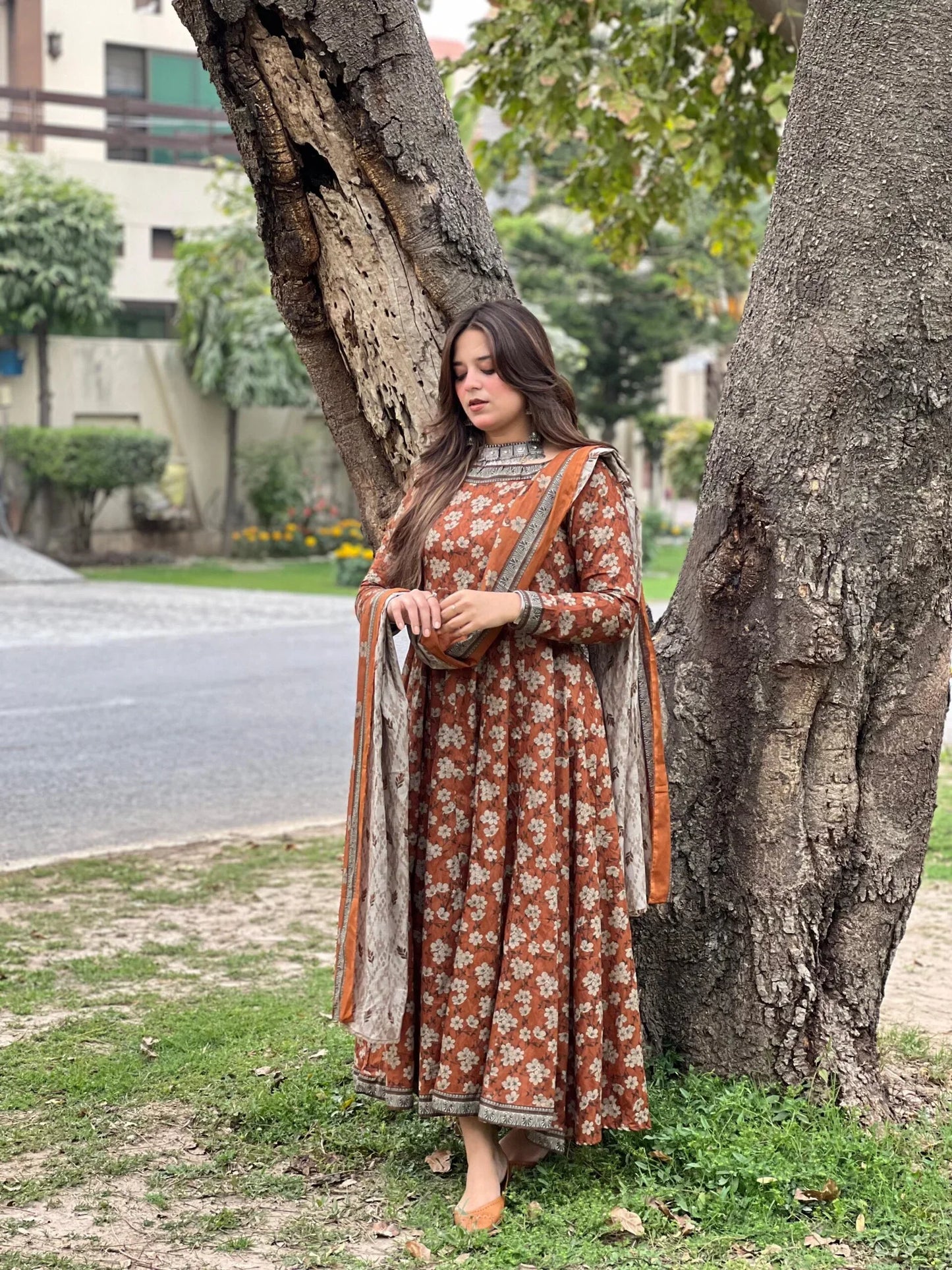 3-Piece Pure Lawn Printed Stitched Suit – 265