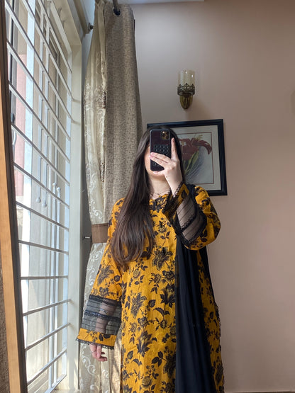 3 Piece Premium Lawn Stitched Dress - 087