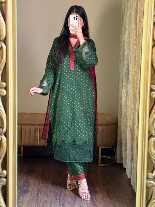 3 Piece - Printed Lawn Stitched Suit-283