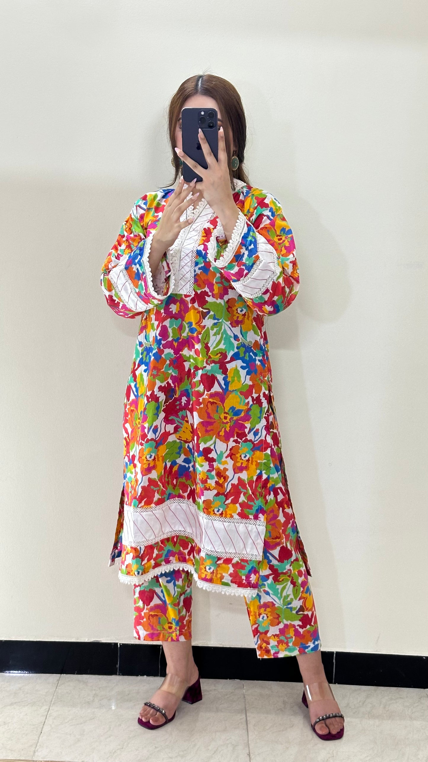 2 Piece Lawn Stitched Suit
