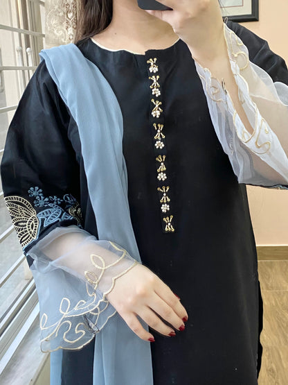 3 Piece Embroidered Lawn Stitched Dress - 119-BLACK