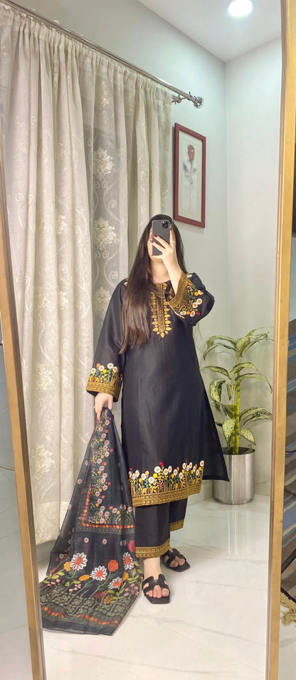 3 Piece Embroidered Lawn Stitched Dress -125