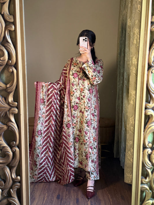 3 Piece - Printed Lawn Stitched Suit-254-B