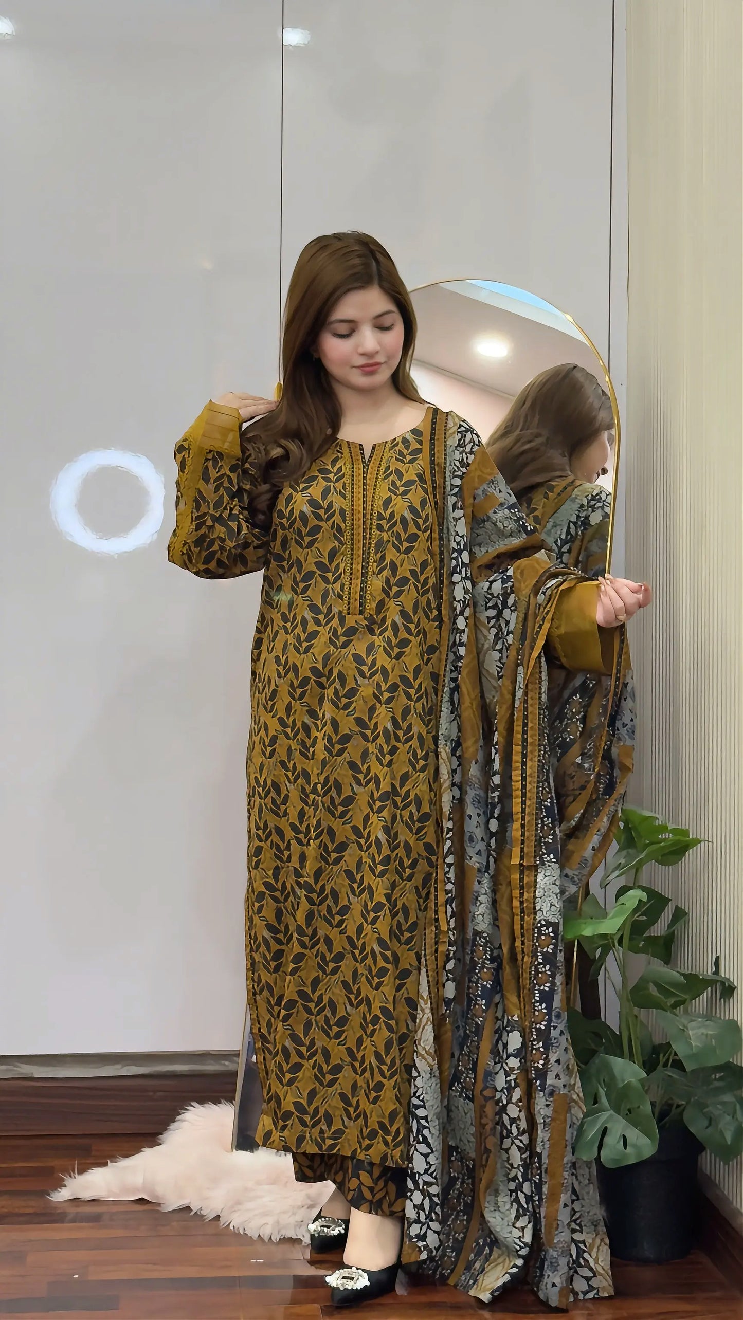 3 Piece - Printed Lawn Stitched Suit-274