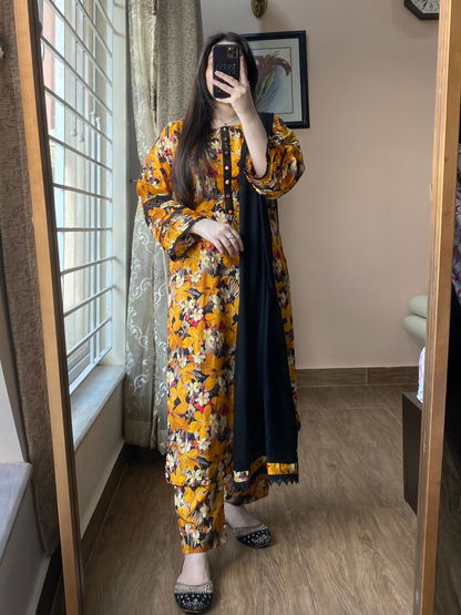 3 Piece-Bana Dora Lawn Stitched Dress- 088