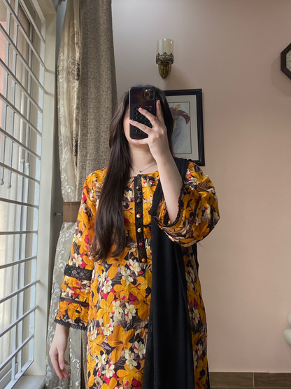 3 Piece-Bana Dora Lawn Stitched Dress- 088