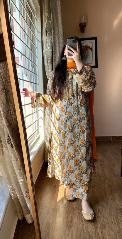 3 Piece - Lawn Printed Stitched Dress - 085